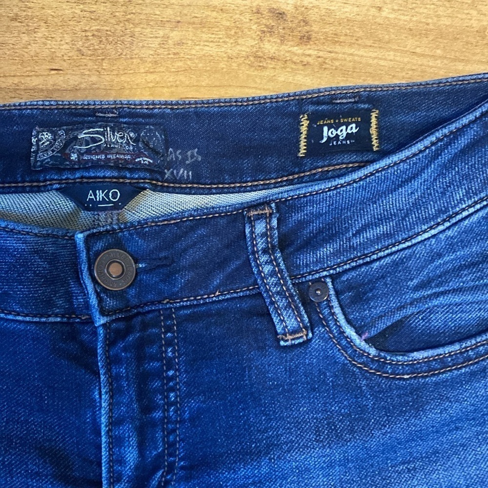 Silver aiko high skinny joga Jeans - Picture 3 of 7